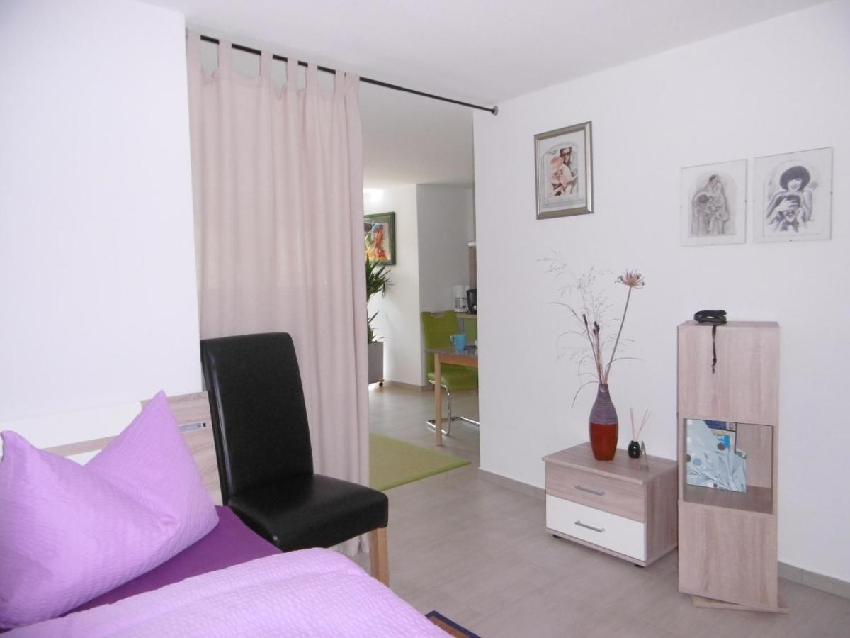 Ferienwohnungen Moritz Riechheim Luaran gambar